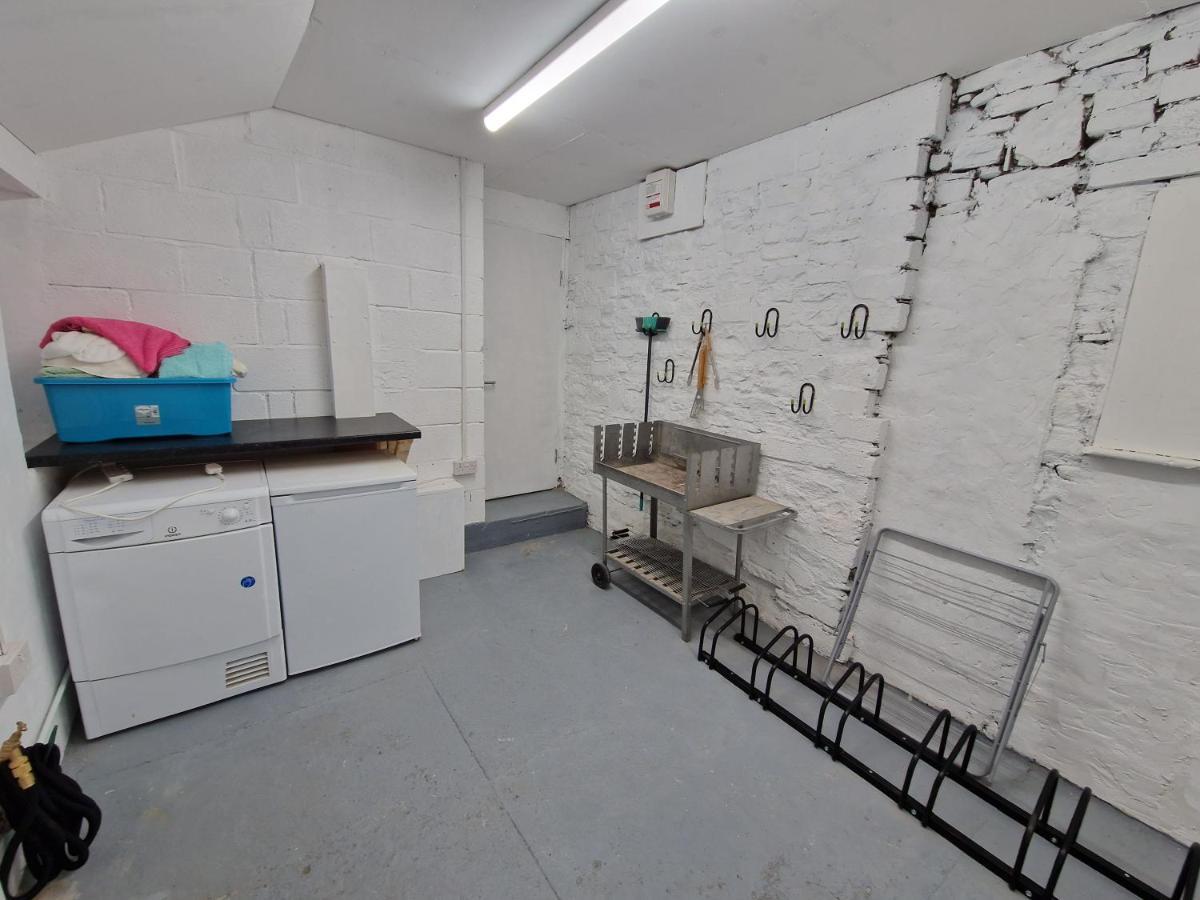 Lewis Gethin House, Newly Renovated Cottage Sleeps 9, Close To Bike Park Wales Merthyr Tydfil Luaran gambar